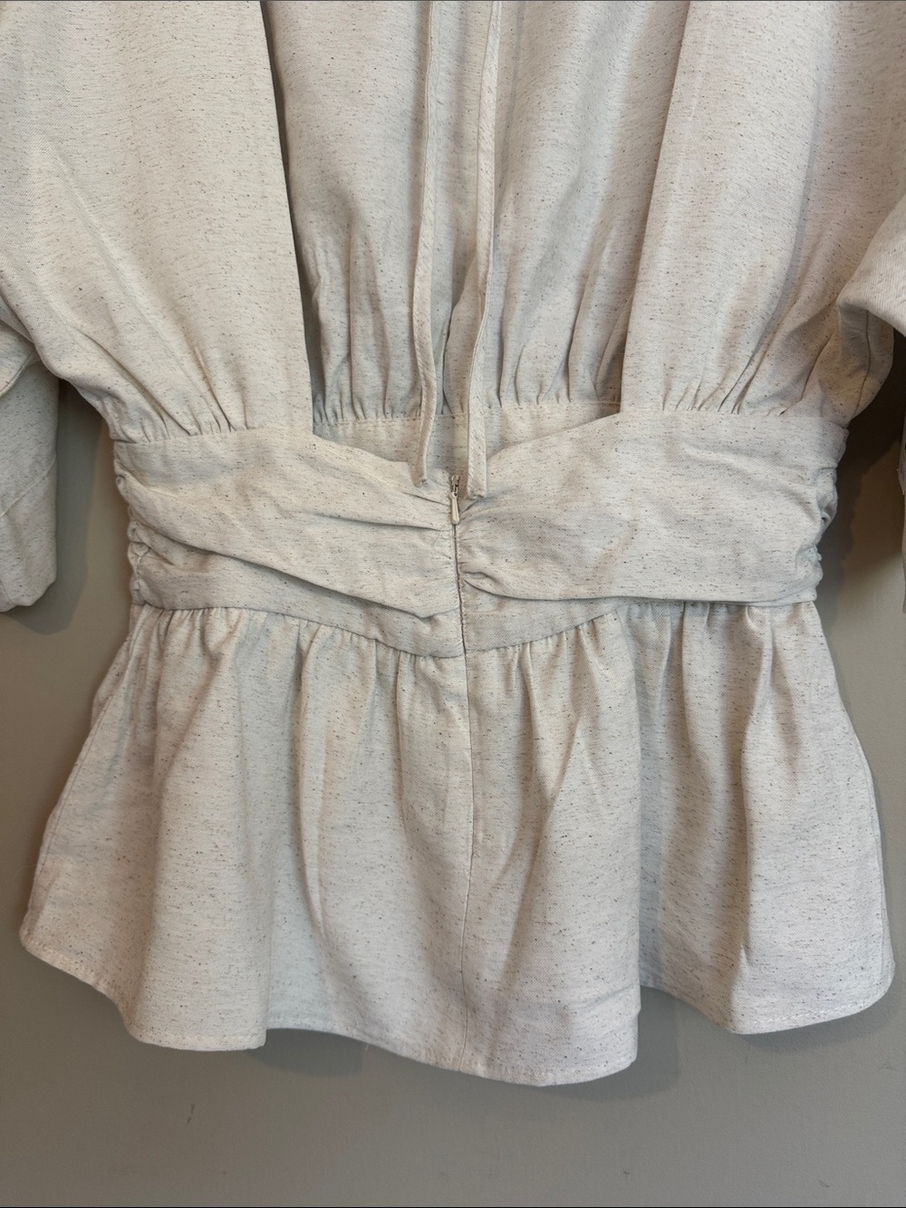 NWOT- Topshop Open Back Woven Top, Beige Linen, size US4 - Picture 12 of 12